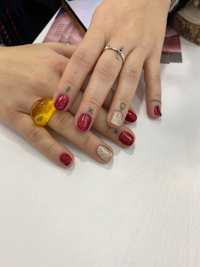 D’Vibett Nails Salon