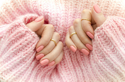 Mírame Nails – Manicura Barcelona