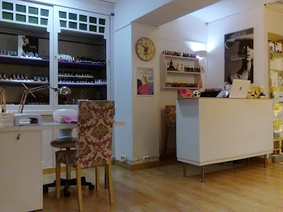 Purple Estetica