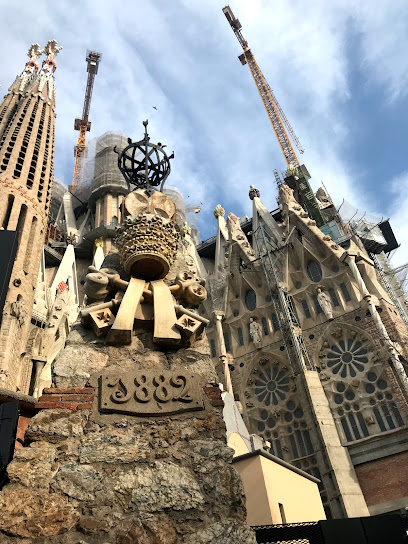 Barcelona tours – Barcelona Guide Bureau